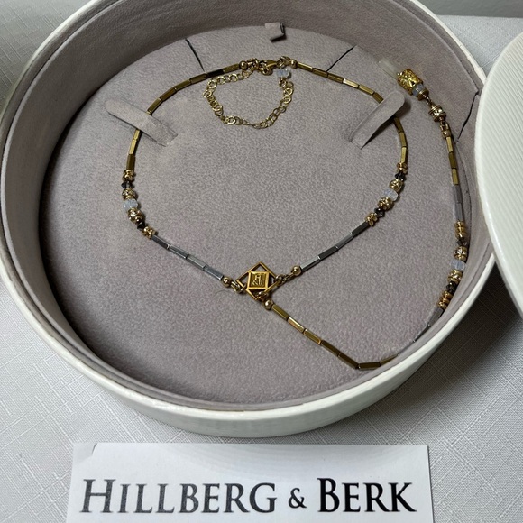 Hillberg & Berk Y NECKLACE natural stones, hematite, Swarovski crystals, gold - Picture 9 of 10